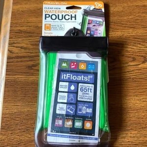Waterproof Cell Phone Pouch- Green NWT